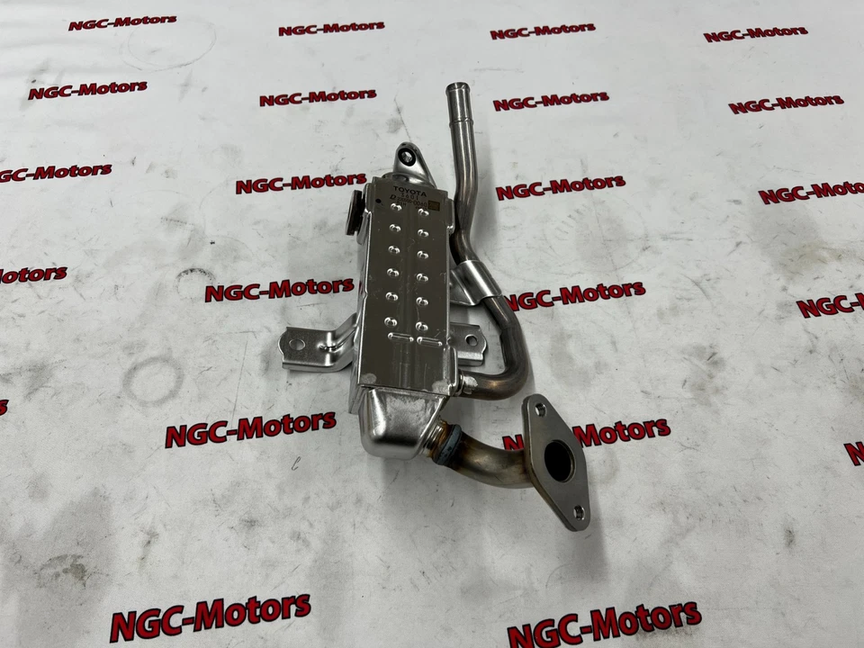 CONJUNTO DE ENFRIADOR GENUINO Toyota, egr Toyota Camry Hybrid 2011/08- 25680-36012 Japón Foto 4 de 4