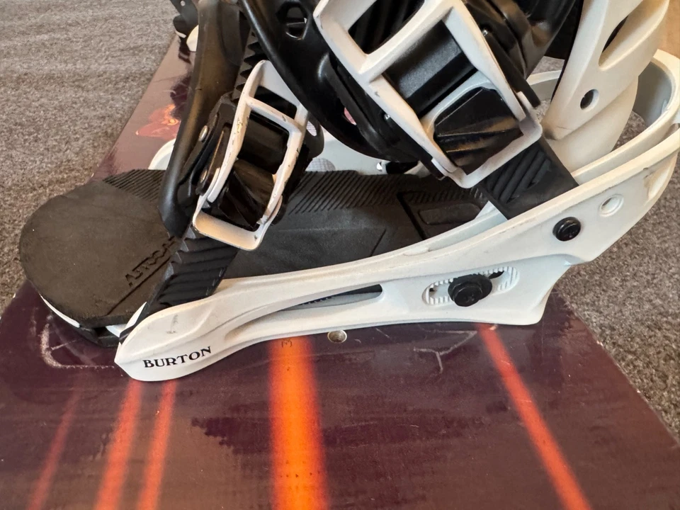 Palmer Shape Honeycomb Snowboard 164cm W/ Burtons MALAVITA Bindings - Image 4 of 4