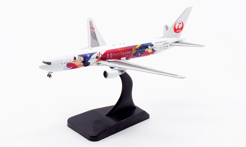 1:400 JC Wings Japan Airlines Boeing B767-300ER Diecast