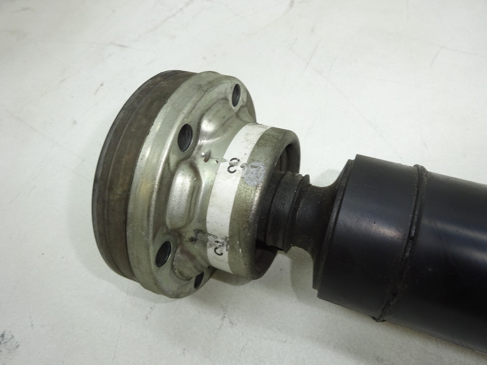 14-17 Maserati Ghibli Rear Propeller Drive Axle Shaft Driveshaft OEM DE230866