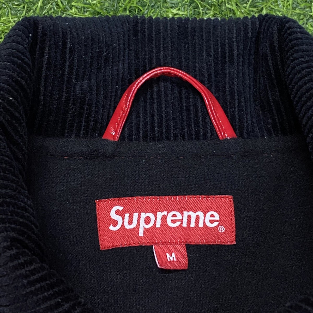 Supreme Quilted Patent Vinyl Work Jacket SS18 Week 8 | eBay Supreme Quilted Patent Vinyl Work Jacket SS18 Week 8 | eBay