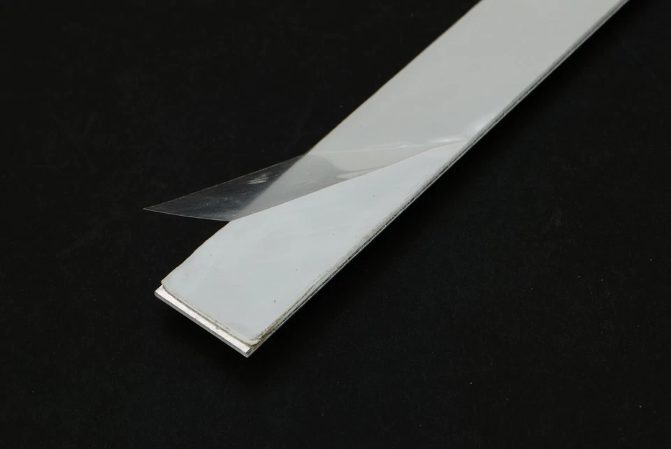 (4pc) Simkar Corp. 64 LED Strip 2FT 5000K with Thermal Compound 1,900LM 50-98027 - Image 3 of 3