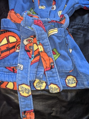 Frette Kids Robe Size Medium Hooded Terry Cloth Cotton Blue Cars Taxis Pockets - Picture 11 of 18