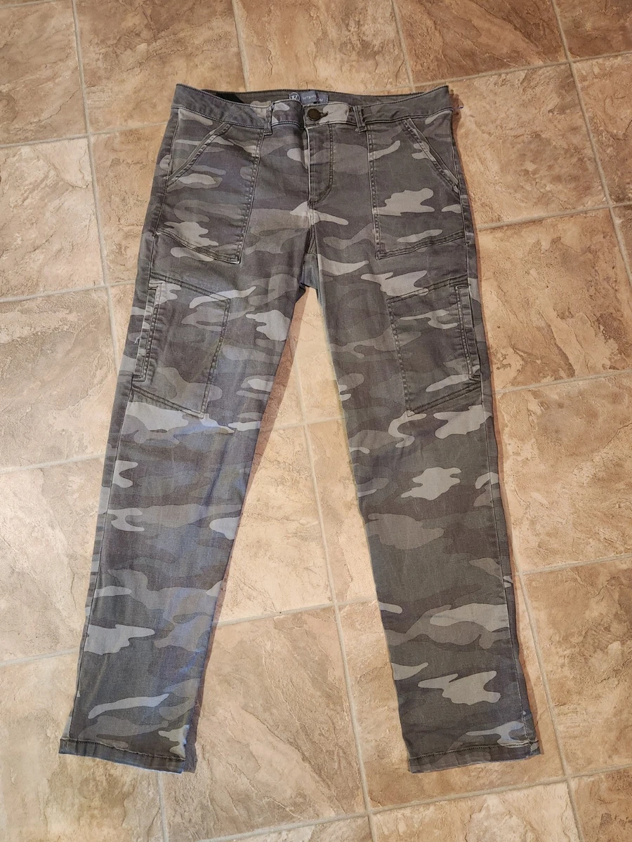 Wit and hotsell wisdom camo jeans