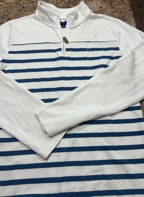 Boy s Crown & Ivy Pullover Size XL ( Does have a spot on it.. see pics)