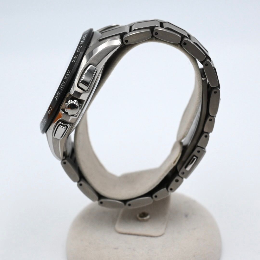 Seiko Brightz Solar 8B63-0AA0 Men's Titanium 42mm Pre-Owned Watch image 4