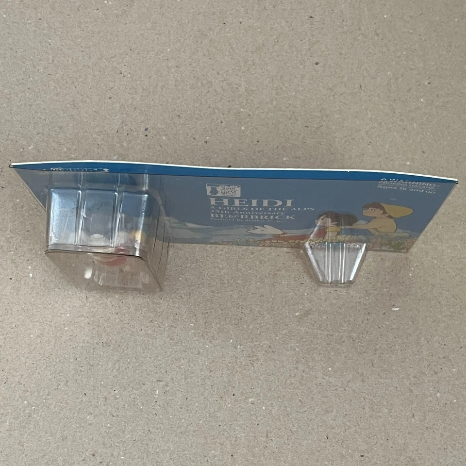 A GIRLS OF THE ALPS HEIDI/35th Anniversary- Bearbrick - Medicom Toy Japan - Image 3 of 4