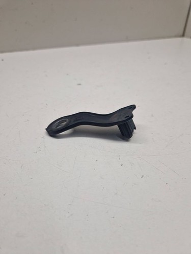 BMW 5 E60 E61 2005 Halterung Scheinwerfer 6949633