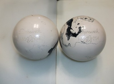 Duckpin Balls/REFINISHED/Brunswick's/5''/3lbs 4.50oz/2 Ball Set/Excellent Cond