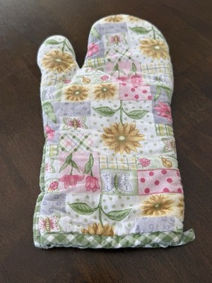 Sultan s Linens Floral Patchwork Oven Mitt 100% Cotton Quilted Kitchen Glove