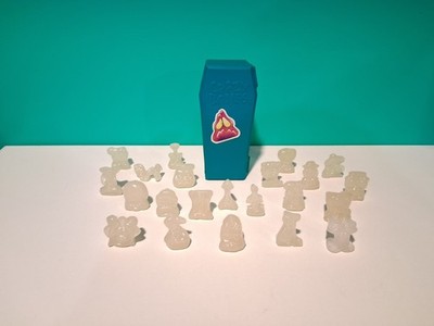 Gogo s Crazy Bones Rockeros (Rockers) Canadian Near Complete Set Glow Dark 22/60