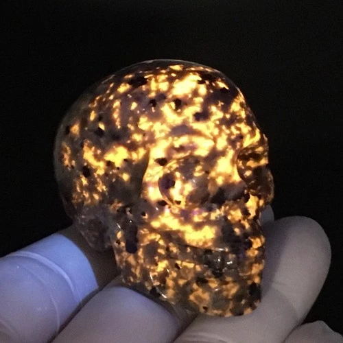 122g Natural Crystal Yooperlite Hand Carved Exquisite skull statue Y334