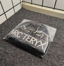 Arc'teryx Toque Beanie Orca Black Merino Wool Winter Knit Hat Unisex NWT