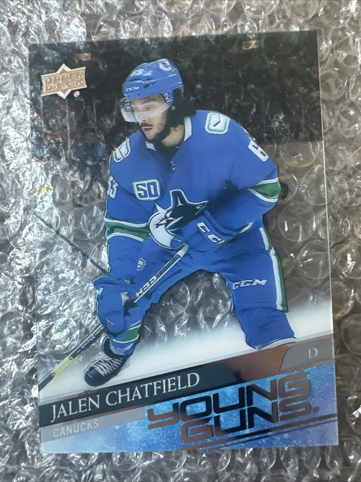 2020-21 Upper Deck Young Guns Clear Cut #452 Jalen Chatfield YG RC Vancouver Can