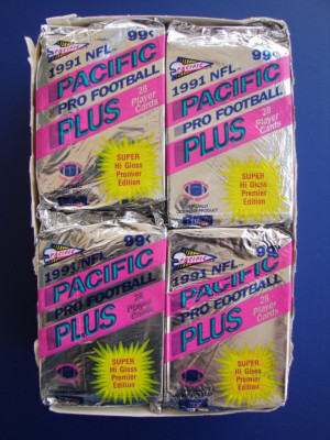 BOX 1991 NFL Pacific Pro Football Plus Unopened  has 24 Packs, 28 Cards per Pack