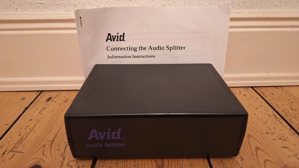 AVID Audio Splitter 1x Stereo auf 2x Stereo XLR
