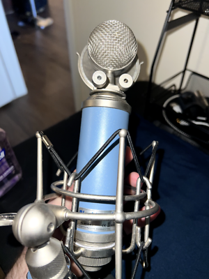 Bluebird Blue Studio Condenser XLR Recording Microphone 83-71557