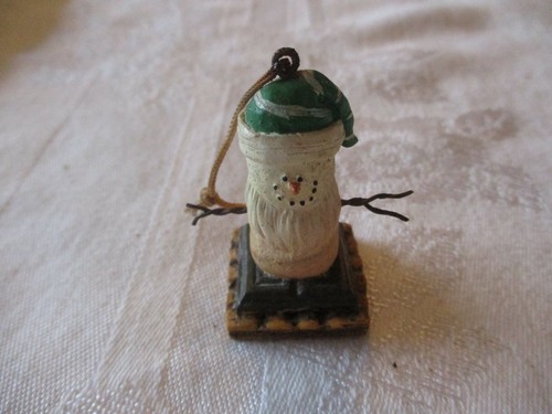 Set of 4 Vintage Miniature Poly Clay Figurines Christmas Ornaments - Picture 7 of 8