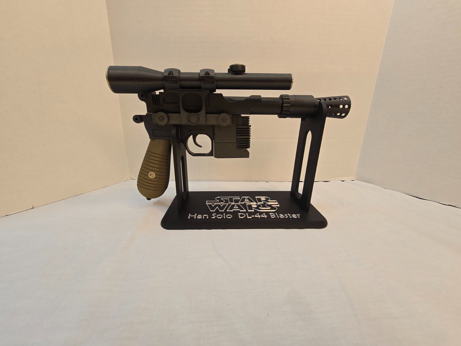 Han Solo Blaster DL-44 Inspired Replica, Star Wars , Full Si