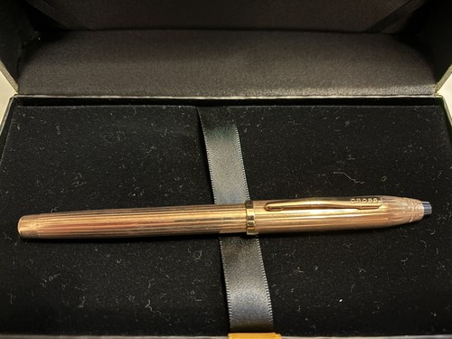 Cross Classic Pen 14K Gold - Picture 2 of 5
