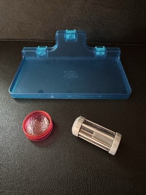 American Girl 2018 Luciana Vega Mars - Blue Wall Shelf Petri  Dish & Mars Sample