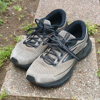 Brooks Trace Men's Running Shoes Beige Black Mesh Size 9.5 Cushioned Breathable