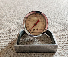 Sun Electric Corp. Model S-80 Engine Compression Tester Sun Electric Corp. Model S-80 Engine Compression Tester