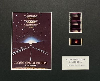 CLOSE ENCOUNTERS OF A THIRD KIND. 35mm Film Cell Mounted Display
