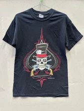 2000’s Skull Cards Guns Slick Design Y2K Style Rock Metal Tshirt Multiple Sizes