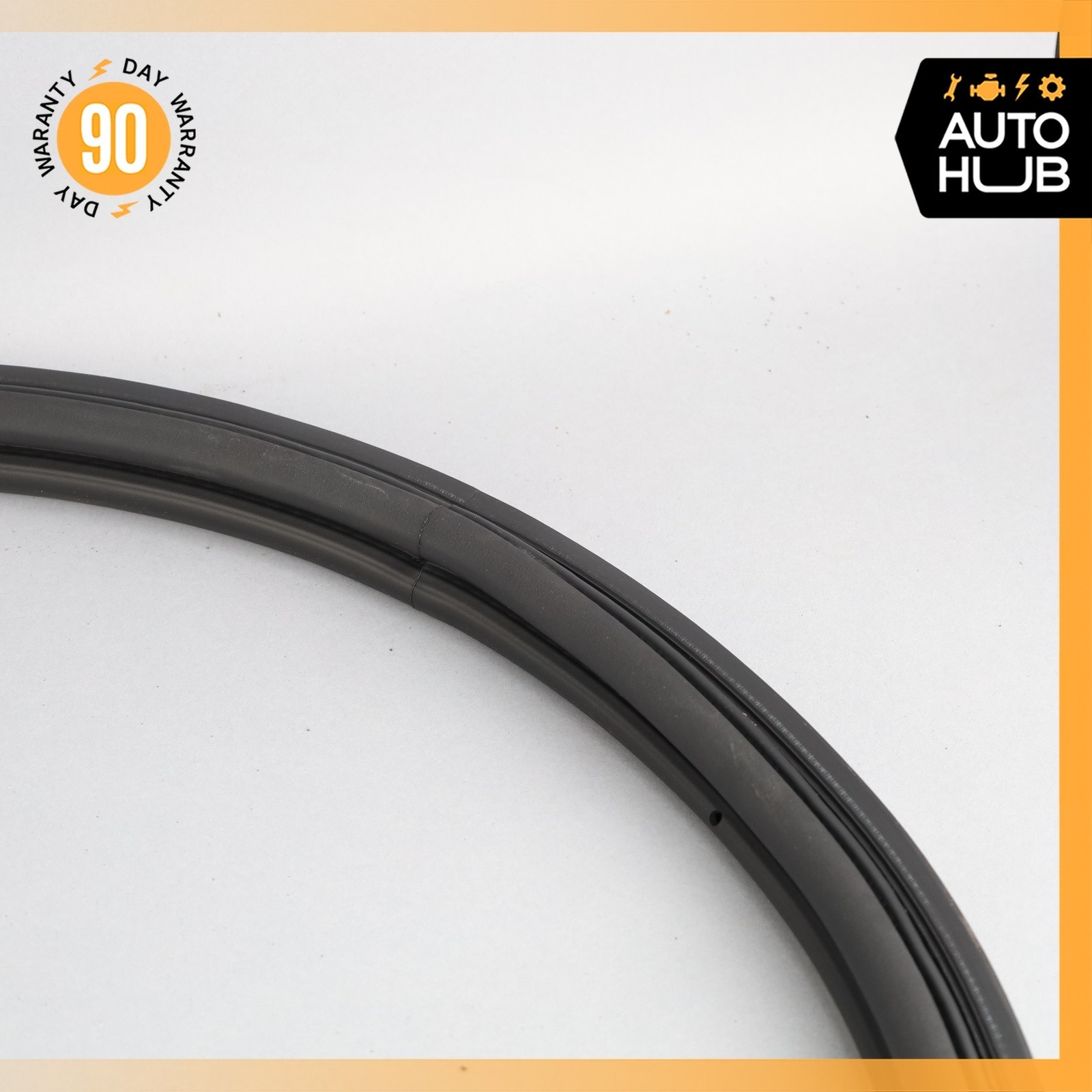 11-16 Ferrari FF F151 Trunk Lid Cover Seal Rubber 84202200 OEM