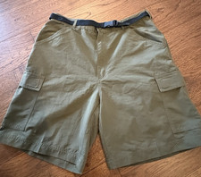 Cabelas Outfitter Series Mens Olive Green Belted Outdoors Cargo Shorts Size 38