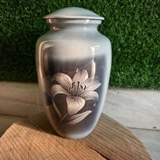 Memorial Keepsake Urn for Ashes, Decorative U...