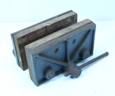Vintage Unbranded Woodworking Vise~ Under Side Bench