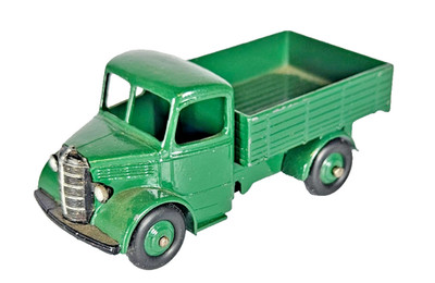 Dinky Toys 252 1/43 Scale All Green Bedford Refuse Dustcart Tipper Truck Unboxed