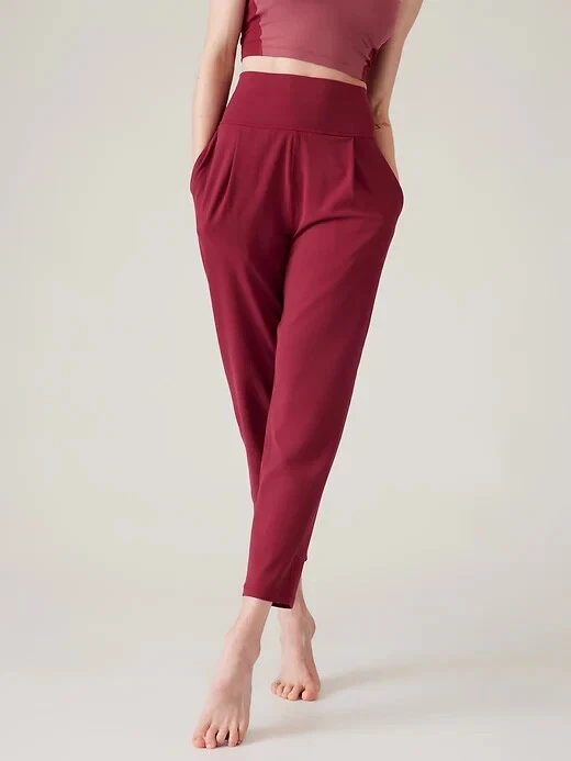 ATHLETA Elation Pant ST S TALL Coffeeberry (Red) SOFT Pull-on Pants Yoga  Joggers