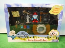 PAPA SMURF'S LAB ADVENTURE PLAY SET *NEW* IN WINDOW BOX