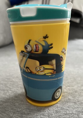 Kid's Snackeez! Jr. Despicable Me. 2 in 1 Snack & Drink Cup