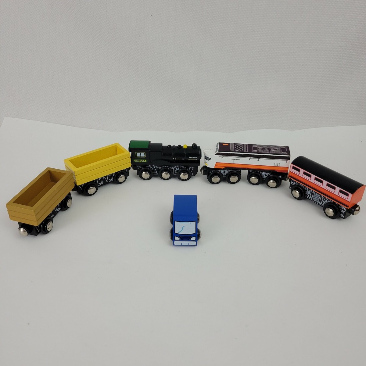 Imaginarium Wooden Diesel Express Engine SRR-064 Black Engine