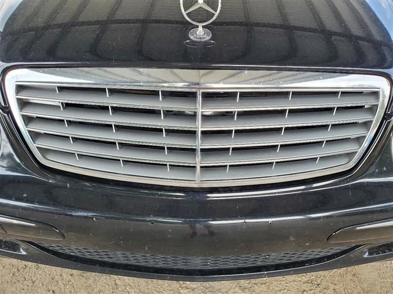 Capó completo C040 negro azabache con rejilla OEM 06 07 08 09 Mercedes Benz E350 Foto 2 de 4