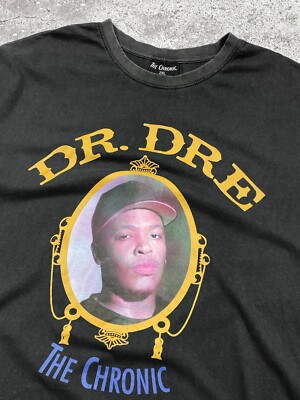 Dr. Dre Men's The Chronic Album Cover Graphic Tee T-Shirt in Grey