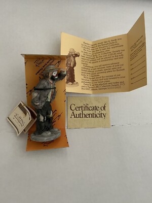 Emmett Kelly Jr Miniature Clown Figurine #10001  Look Out To See Pre Owned