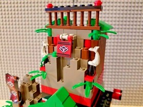 LEGO Adventurers Ninja Set 6088 Robber's Retreat Complete Minifigs Manual 