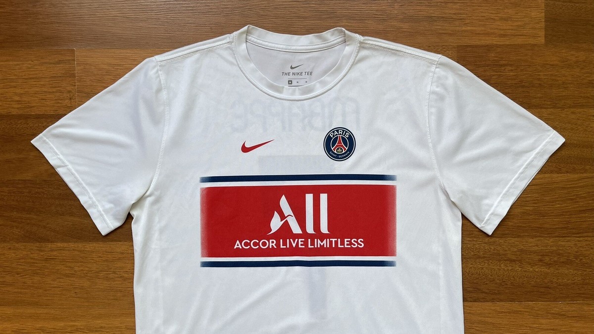 Nike MBAPPÉ 7 サッカーシャツ Lサイズ　PSG Nike Men's PSG 2023/24 Home Jersey w/ Mbappe #7 Printing