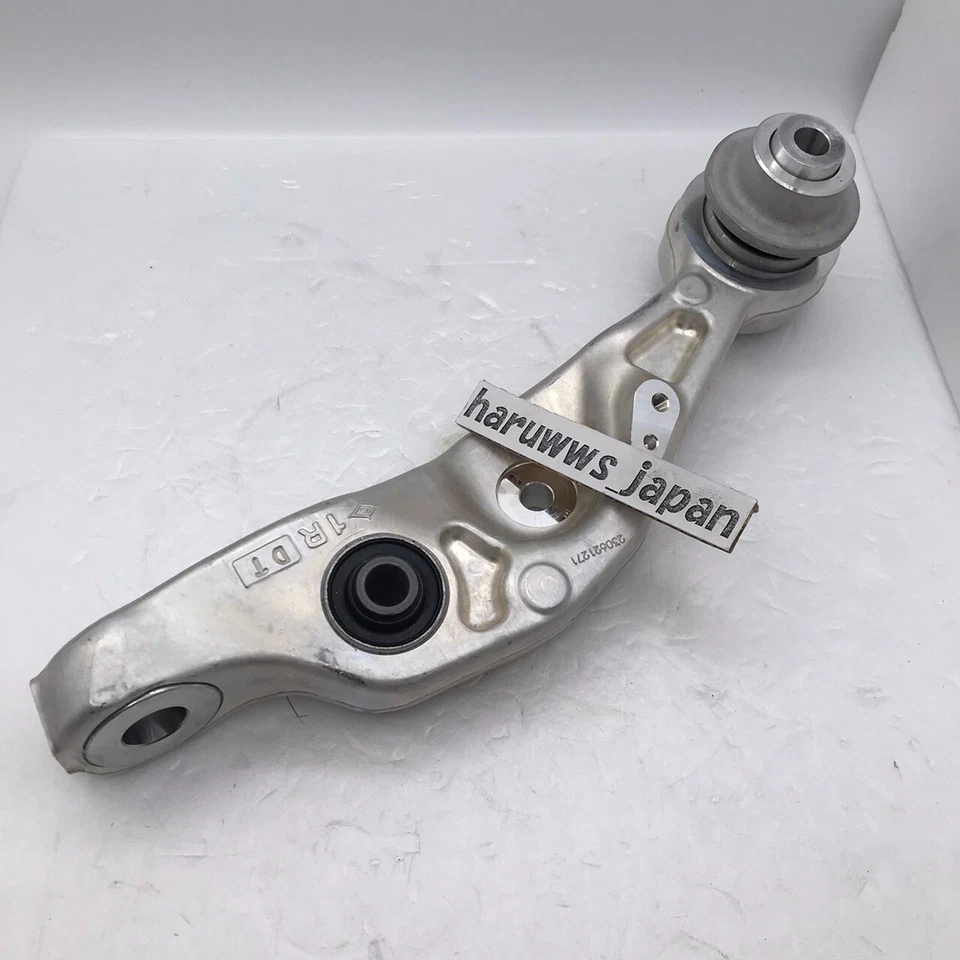 正品丰田雷克萨斯 LS460 LS460L USF40 USF41 右握 LH 前悬架下臂 — 第 2/4 张图片