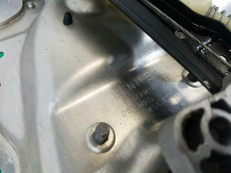 06 BENTLEY Rl Side/rear/cargo Regulator