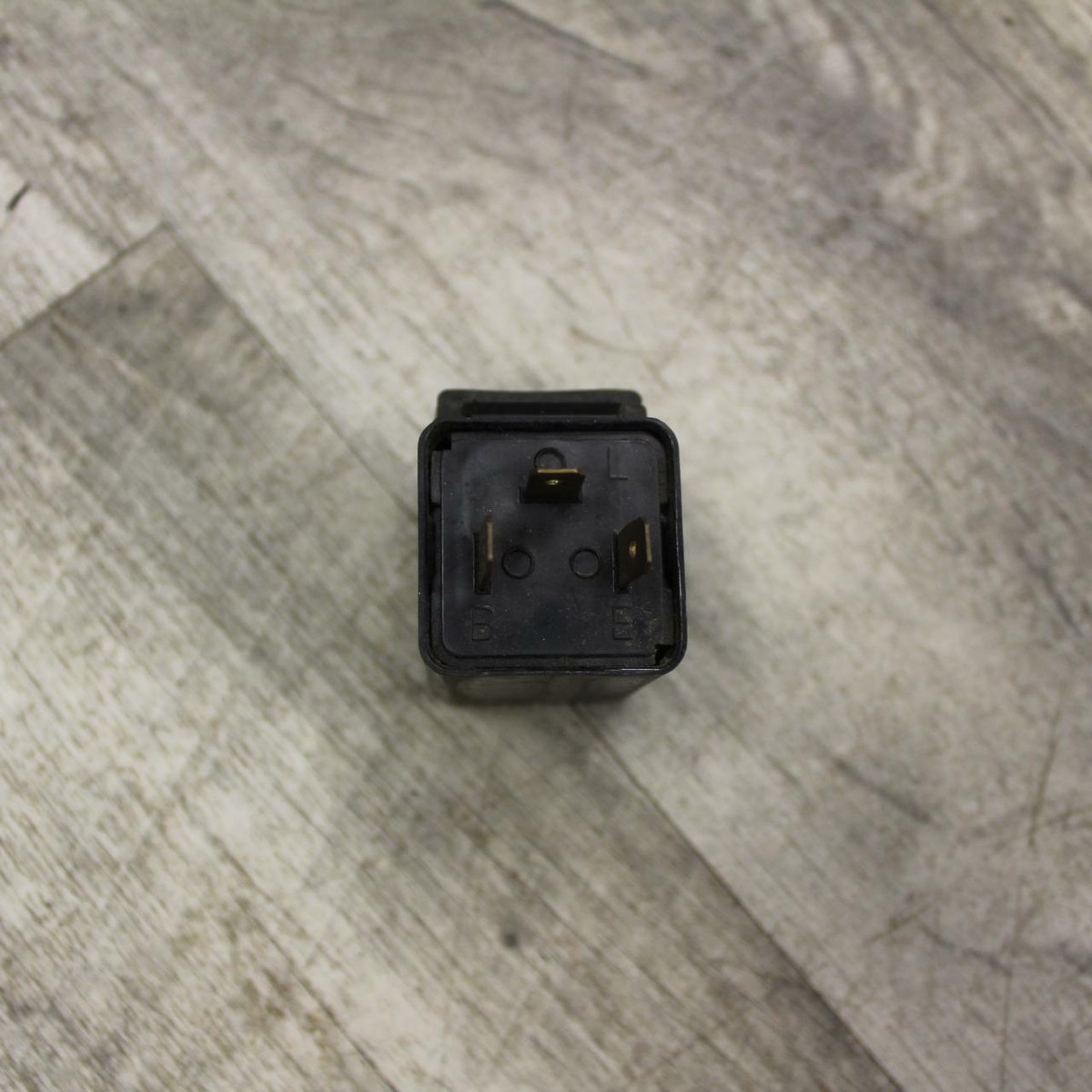 Kawasaki TURN SIGNAL BLINKER RELAY FLASHER SWITCH FJ245ED | eBay