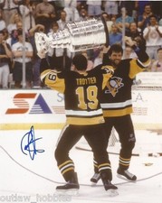 Pittsburgh Penguins Bryan Trottier Stanley Cup Autographed Signed 8x10 COA 