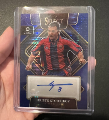 Carte Panini Select La Liga 2022-23 - Hristo Stoichkov /20, Barcelona, Variante Bleue, état Near Mint