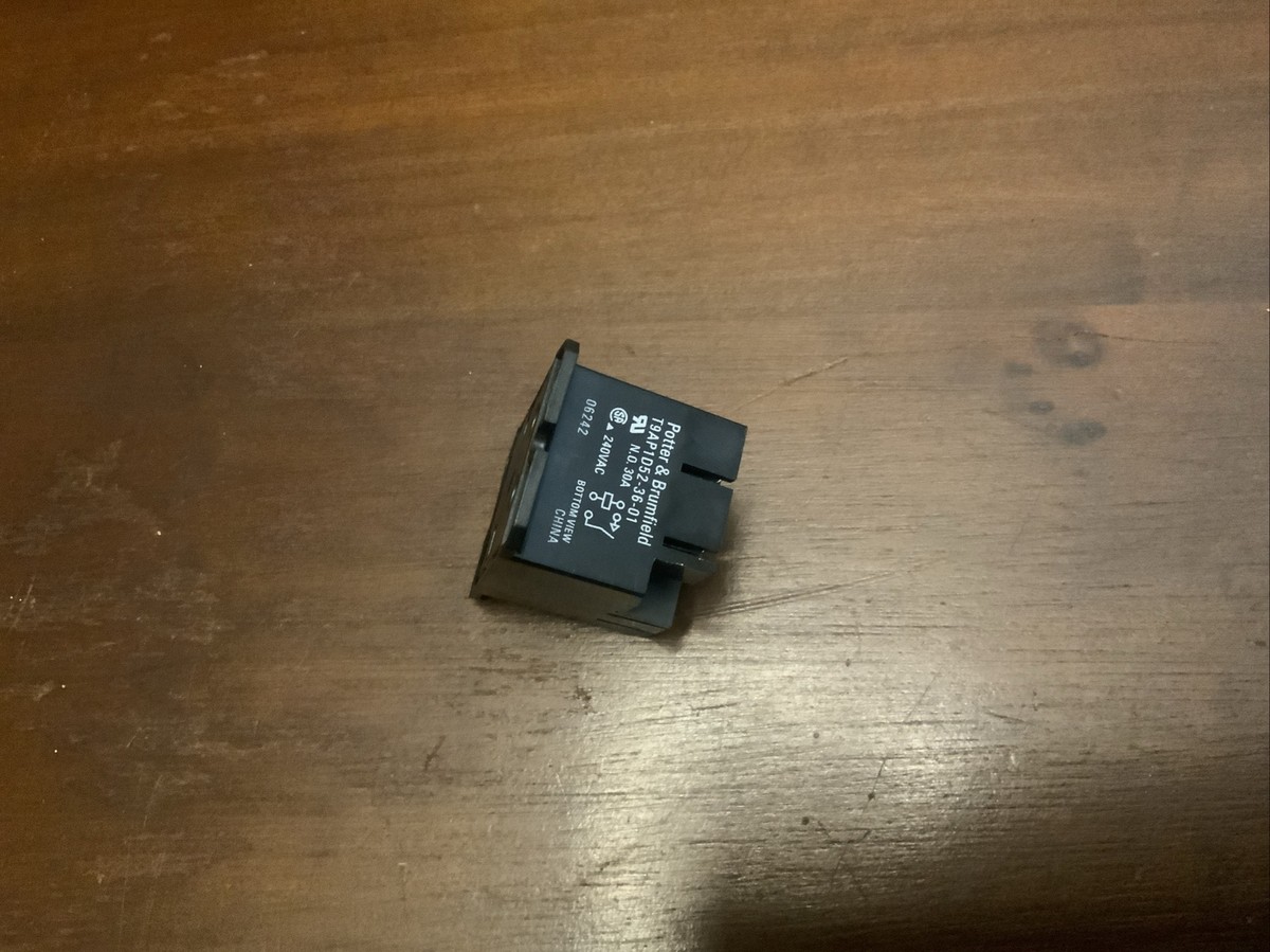 DC RELAY, BATTERY CHARGER, 30A, 36V, CLUB CAR, REPL. 1015911, GOLF