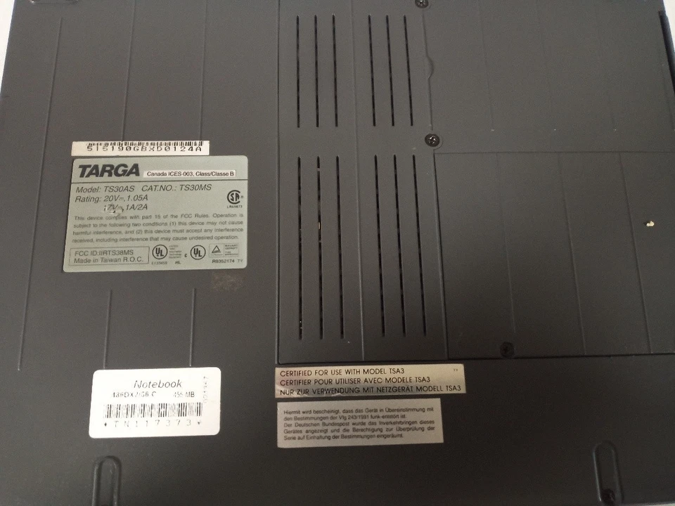 Targa TS30AS Retro Laptop mit Netzteil  - Bild 3 von 4